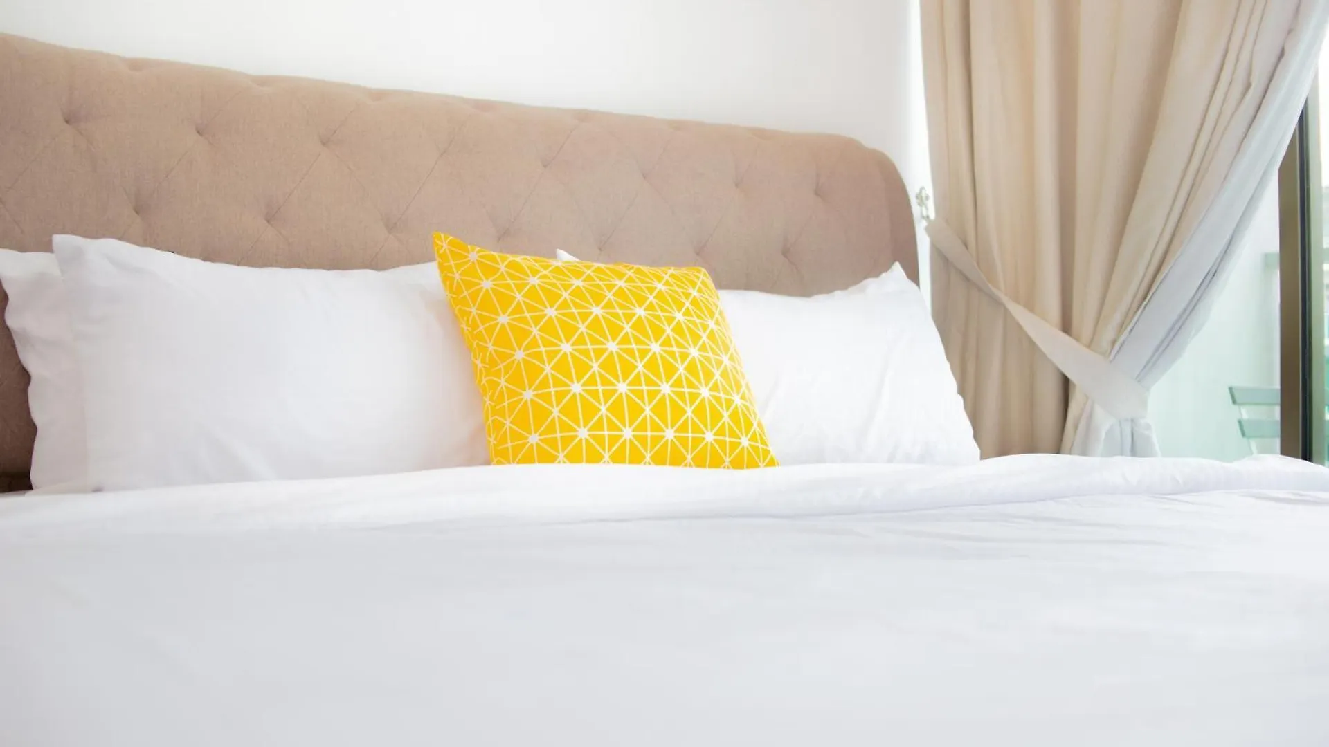 -Mount Austin Ikea, Aeon 10Mins -Pool View- B215 Apartment Johor Bahru