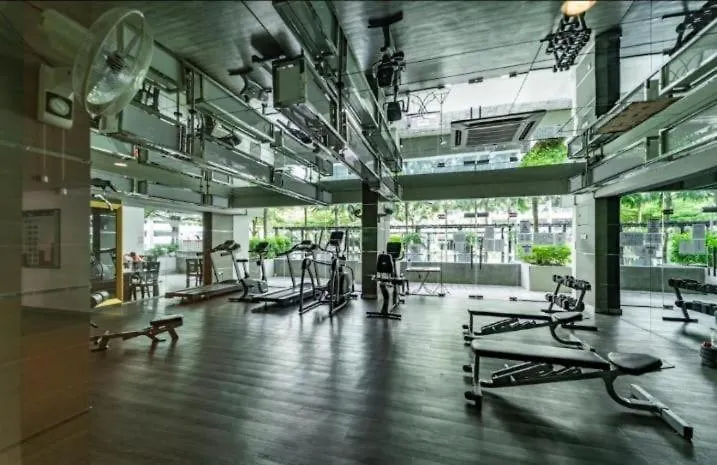 -Mount Austin Ikea, Aeon 10Mins -Pool View- B215 Apartment Johor Bahru Malaysia